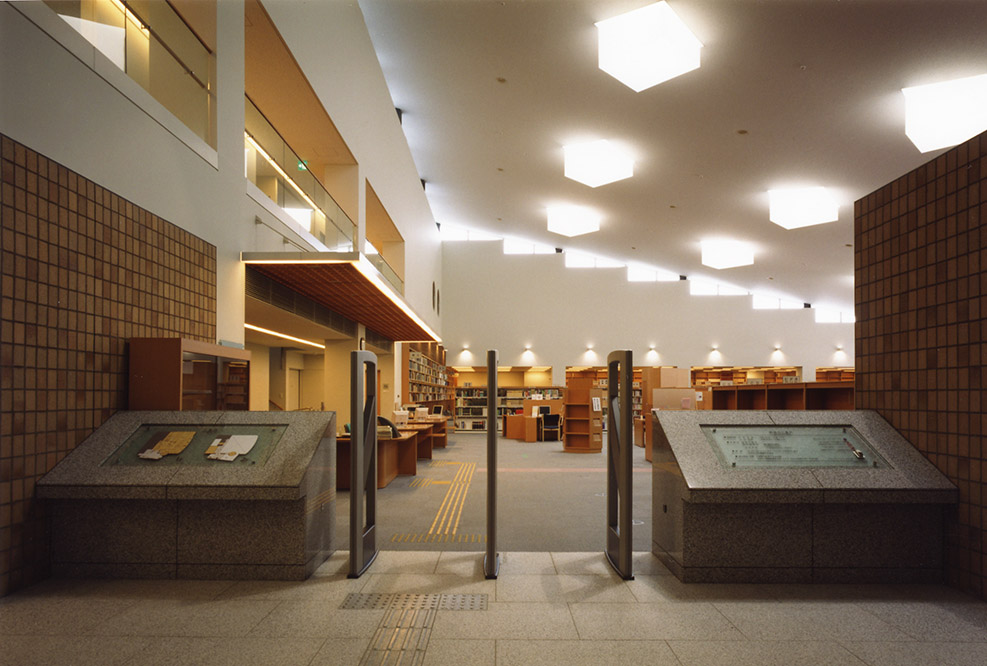 笠間 市立 図書館